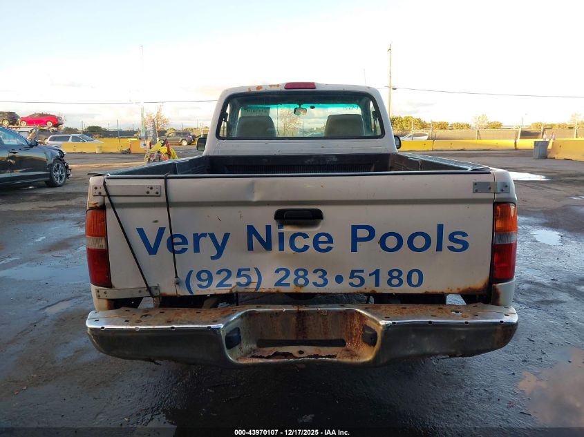2000 Toyota Tacoma VIN: 4TANL42N7YZ668118 Lot: 43970107