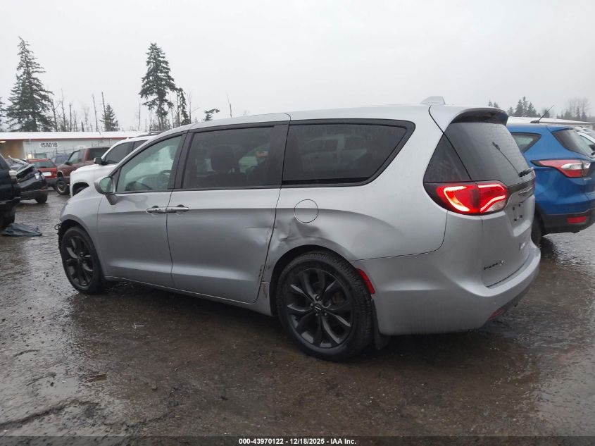 2018 Chrysler Pacifica Touring Plus VIN: 2C4RC1FG4JR229278 Lot: 43970122