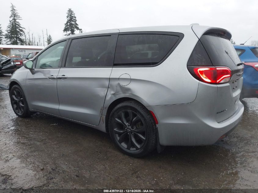 2018 Chrysler Pacifica Touring Plus VIN: 2C4RC1FG4JR229278 Lot: 43970122