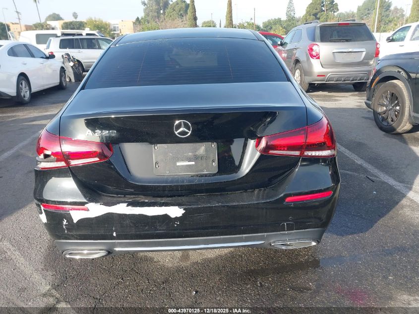 2022 Mercedes-Benz A 220 VIN: W1K3G4EB4NJ335831 Lot: 43970125