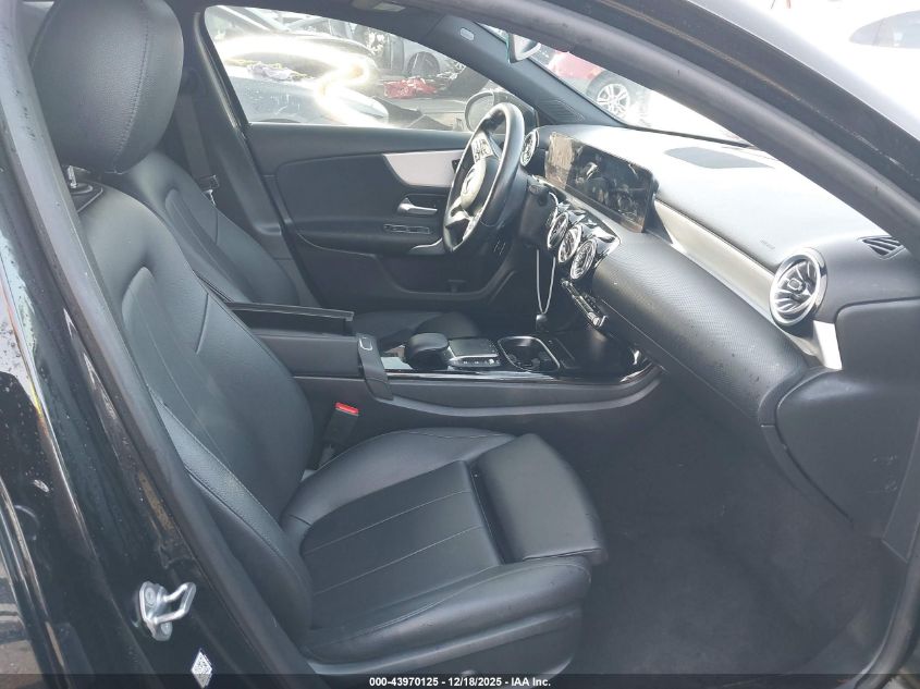 2022 Mercedes-Benz A 220 VIN: W1K3G4EB4NJ335831 Lot: 43970125