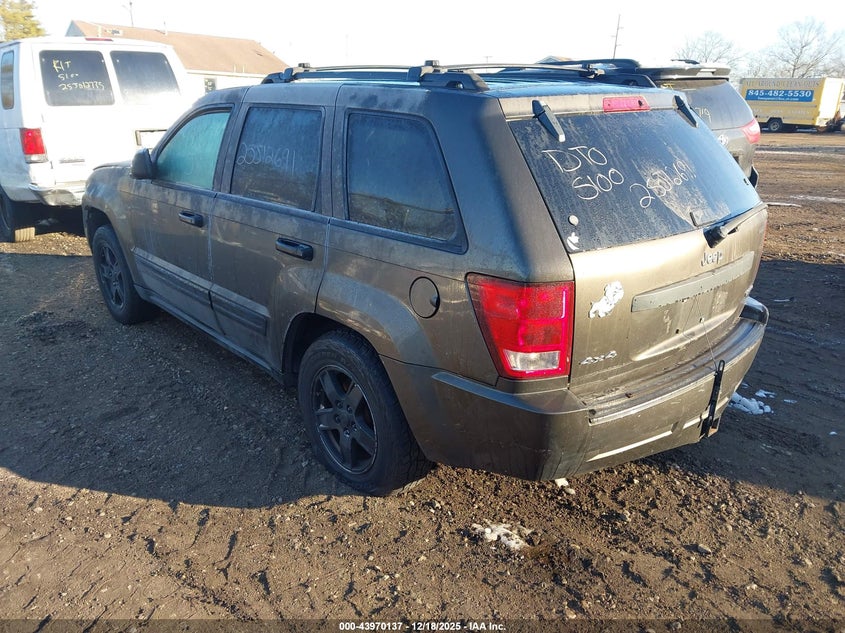 2005 Jeep Grand Cherokee Laredo