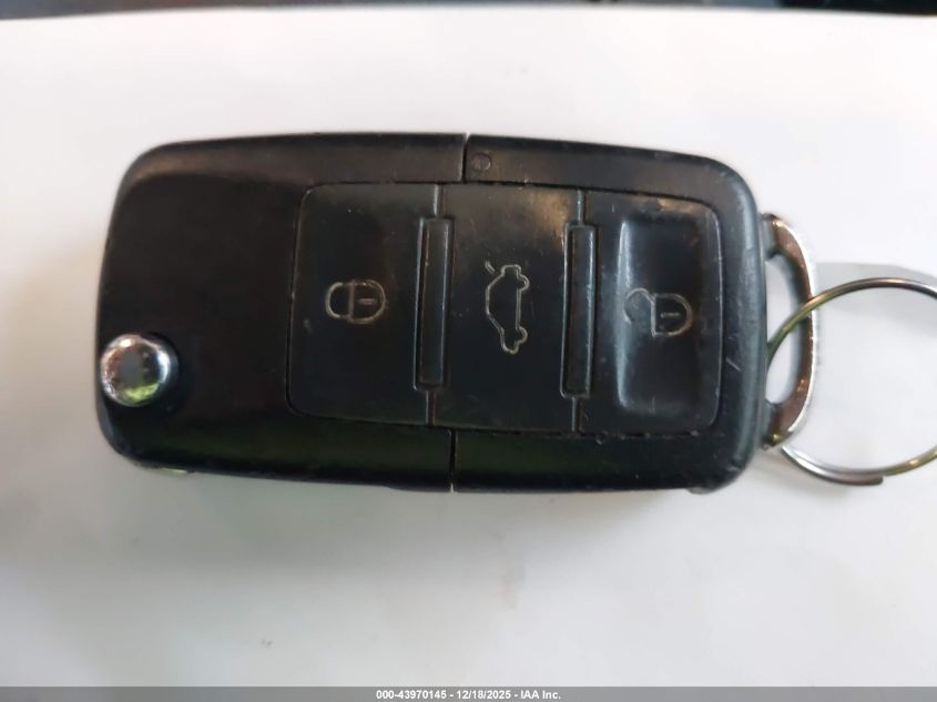 2007 Volkswagen Gti 2-Door VIN: WVWFV71K47W046698 Lot: 43970145