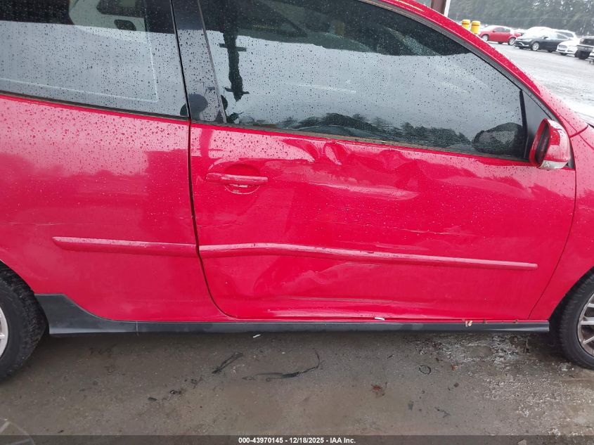 2007 Volkswagen Gti 2-Door VIN: WVWFV71K47W046698 Lot: 43970145