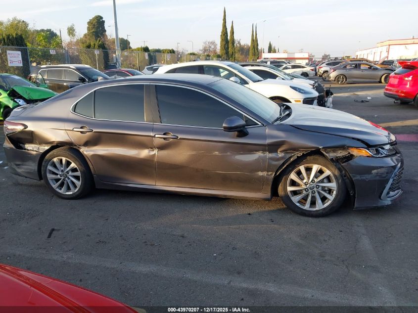 2024 Toyota Camry Le VIN: 4T1C11AK5RU873969 Lot: 43970207