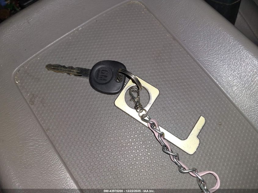 2001 Chevrolet Suburban 1500 Ls VIN: 3GNFK16TX1G257862 Lot: 43970208