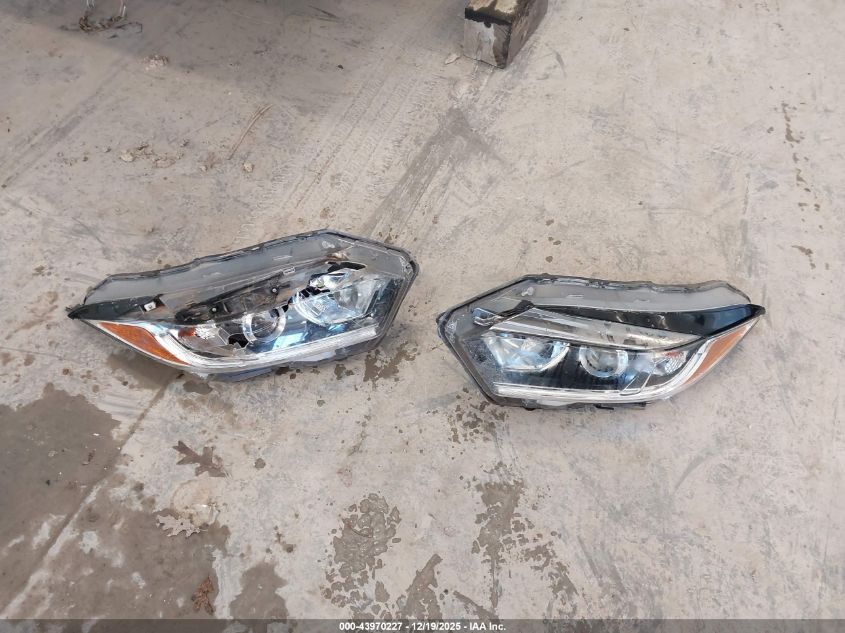 2019 Honda Hr-V Lx VIN: 3CZRU6H37KG726055 Lot: 43970227