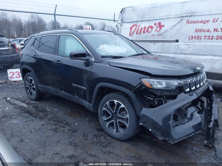 3C4NJDCBXNT155477 2022 Jeep Compass Limited 4X4 auction photo 1