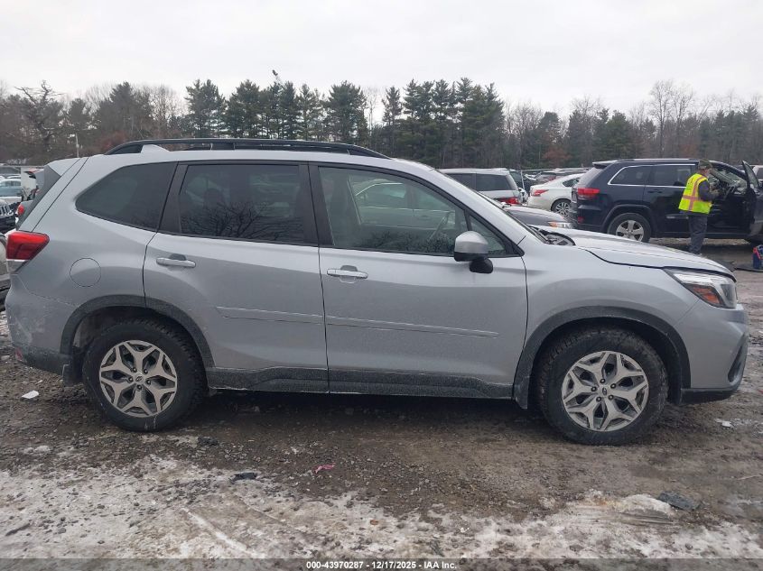 2021 Subaru Forester Premium VIN: JF2SKAFC6MH592426 Lot: 43970287