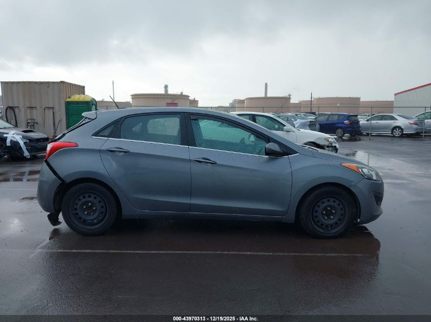 2017 Hyundai Elantra Gt VIN: KMHD35LH6HU384275 Lot: 43970313