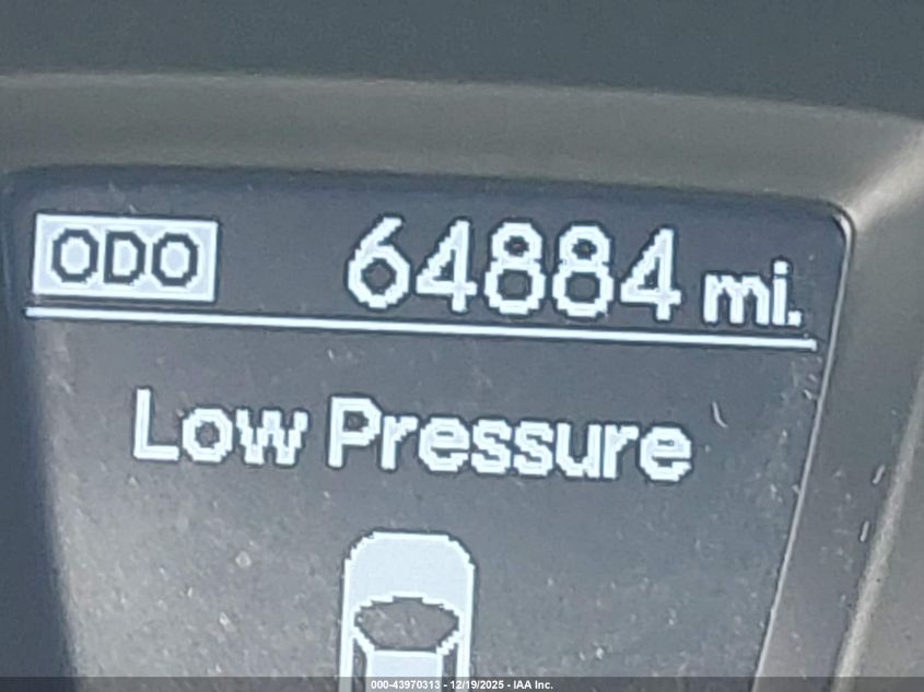 2017 Hyundai Elantra Gt VIN: KMHD35LH6HU384275 Lot: 43970313