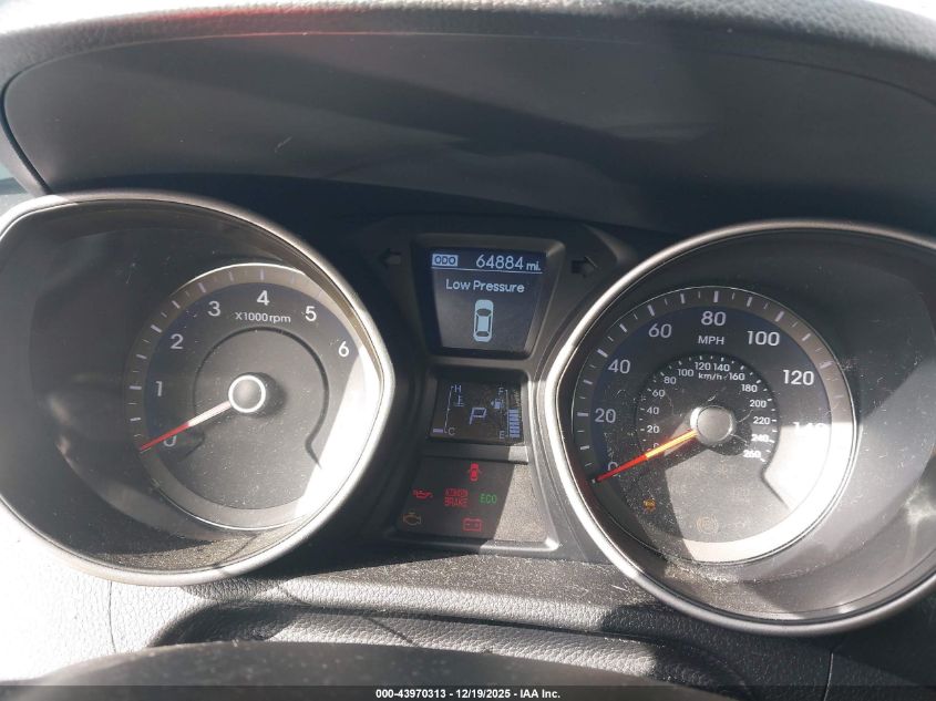 2017 Hyundai Elantra Gt VIN: KMHD35LH6HU384275 Lot: 43970313