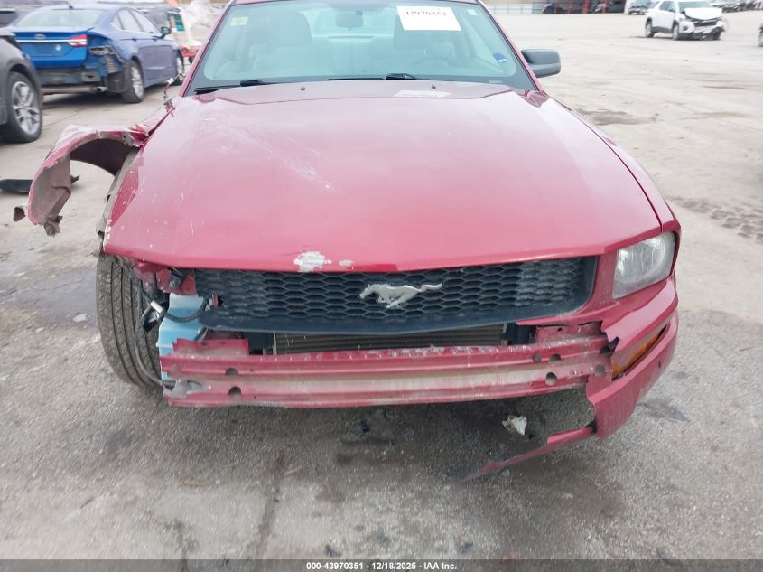 2007 Ford Mustang V6 Deluxe/V6 Premium VIN: 1ZVFT80N975270110 Lot: 43970351