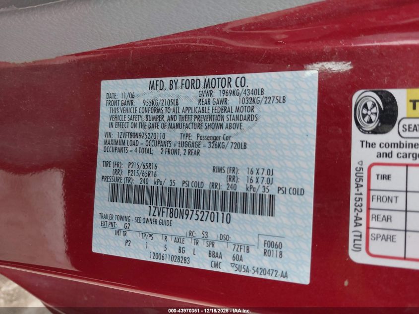 2007 Ford Mustang V6 Deluxe/V6 Premium VIN: 1ZVFT80N975270110 Lot: 43970351