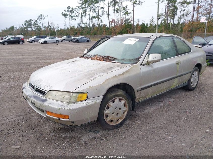 1HGCD7237VA012165 1997 HONDA ACCORD photo no. 2
