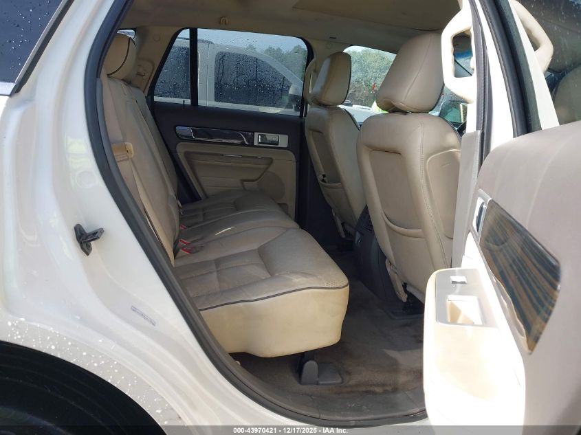 2008 Lincoln Mkx VIN: 2LMDU88C28BJ00436 Lot: 43970421