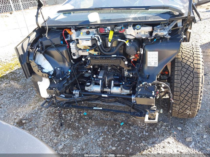 2025 Tesla Cybertruck Cyberbeast VIN: 7G2CEHEEXSA060030 Lot: 43970447