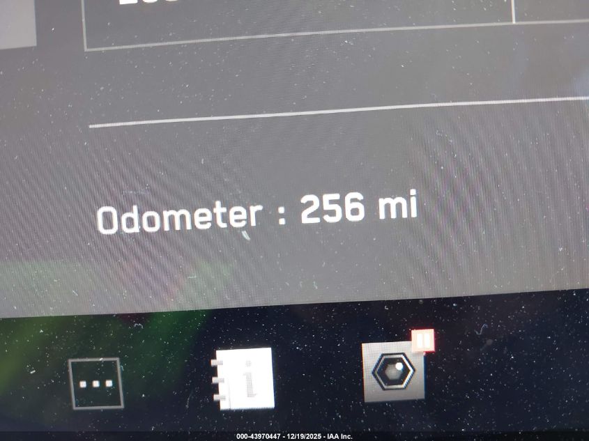 2025 Tesla Cybertruck Cyberbeast VIN: 7G2CEHEEXSA060030 Lot: 43970447