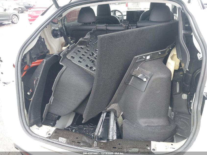 2023 Tesla Model Y Awd/Long Range Dual Motor All-Wheel Drive VIN: 7SAYGDEE7PA081830 Lot: 43970457