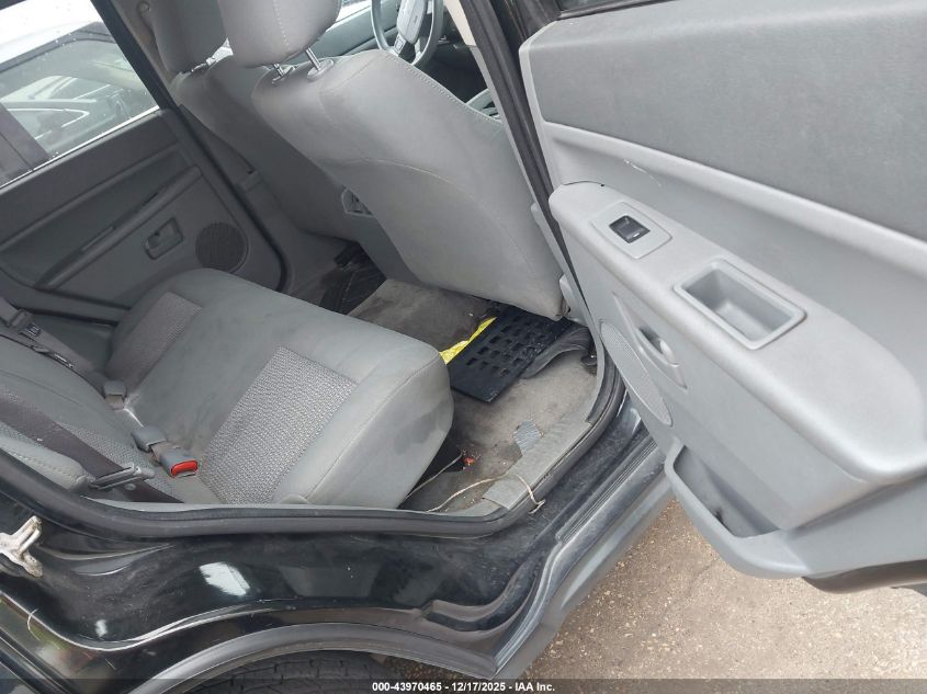 2007 Jeep Grand Cherokee Laredo VIN: 1J8GR48K97C610482 Lot: 43970465