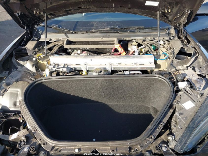 2025 Tesla Model S Rear-Wheel Drive VIN: 5YJSA1E58SF549000 Lot: 43970468