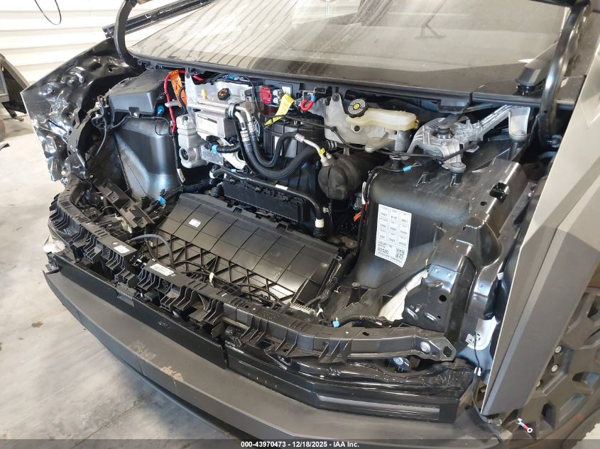 2025 Tesla Cybertruck Cyberbeast VIN: 7G2CEHEE1SA060806 Lot: 43970473