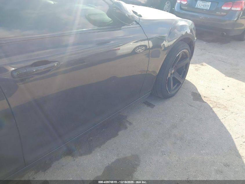 2013 Chrysler 300 300S VIN: 2C3CCABT6DH608418 Lot: 43970519