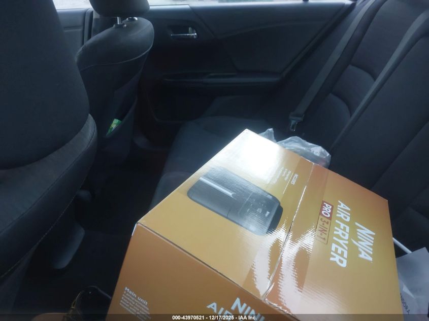 2015 Honda Accord Sport VIN: 1HGCR2F53FA222621 Lot: 43970521