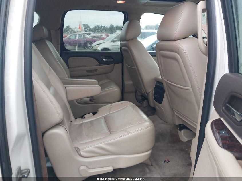 2010 GMC Yukon Xl 1500 Denali VIN: 1GKUKMEF4AR281155 Lot: 43970539