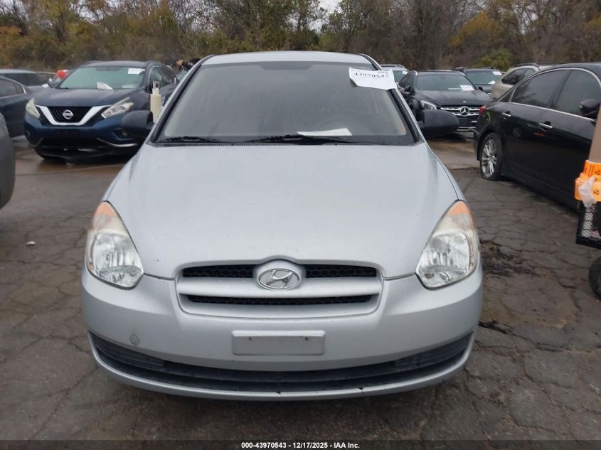2008 Hyundai Accent Gs VIN: KMHCM36CX8U093825 Lot: 43970543