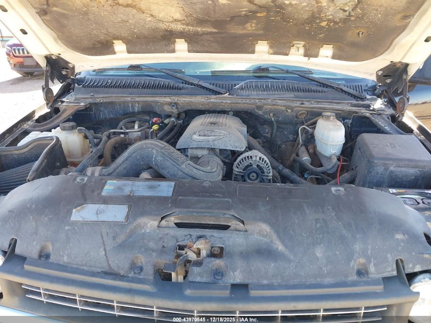 2005 Chevrolet Tahoe Lt VIN: 1GNEK13T95R200123 Lot: 43970545