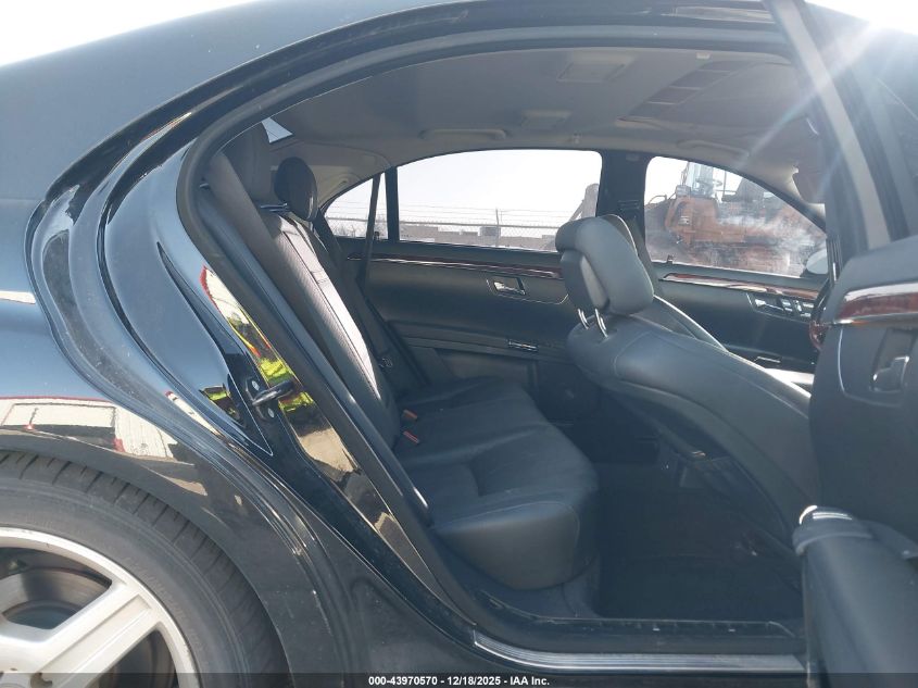 2008 Mercedes-Benz S 550 VIN: WDDNG71X48A230657 Lot: 43970570