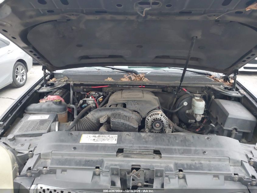 2008 GMC Yukon Xl 1500 Denali VIN: 1GKFK668X8J237349 Lot: 43970584