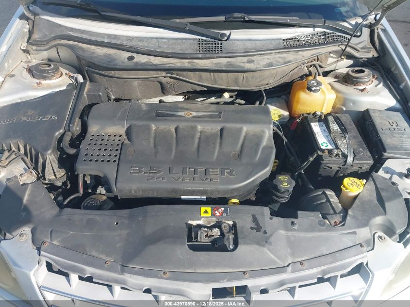 2006 Chrysler Pacifica Touring VIN: 2A8GF68476R677335 Lot: 43970590