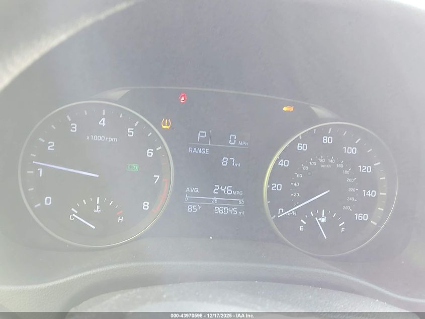 2017 Hyundai Elantra Se VIN: 5NPD84LF0HH002525 Lot: 43970598