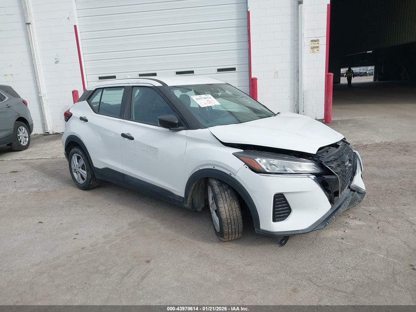 2022 Nissan Kicks S Xtronic Cvt