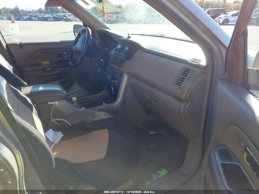 2HKYF18583H518615 2003 HONDA PILOT photo no. 5