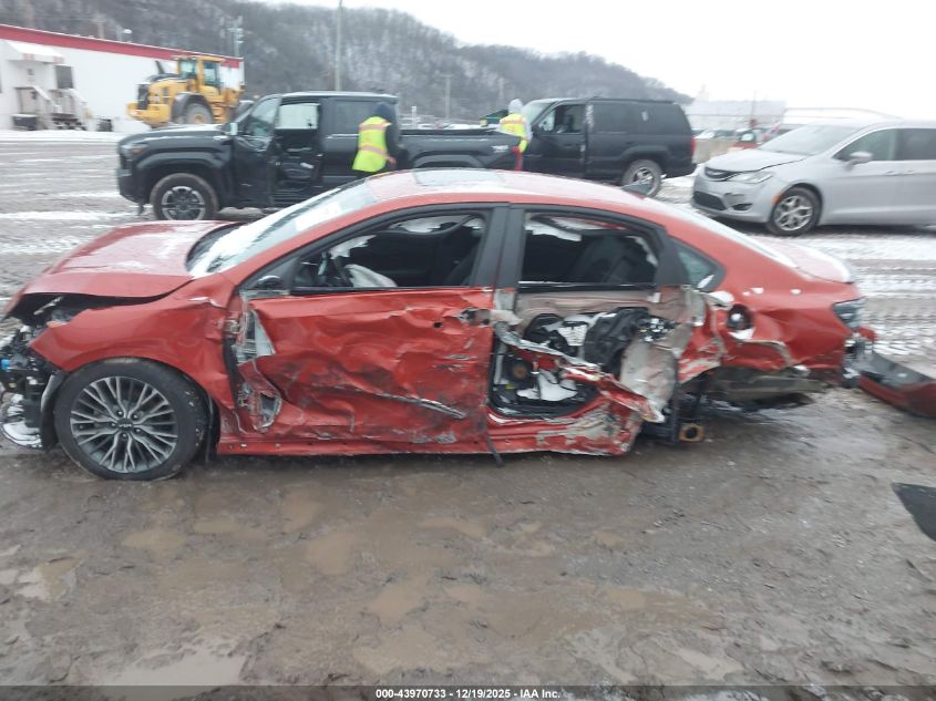 2023 Kia Forte Gt-Line VIN: 3KPF54AD6PE579663 Lot: 43970733