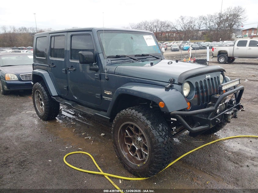 1J4GA59138L521058 2008 Jeep Wrangler Unlimited Sahara auction photo 1