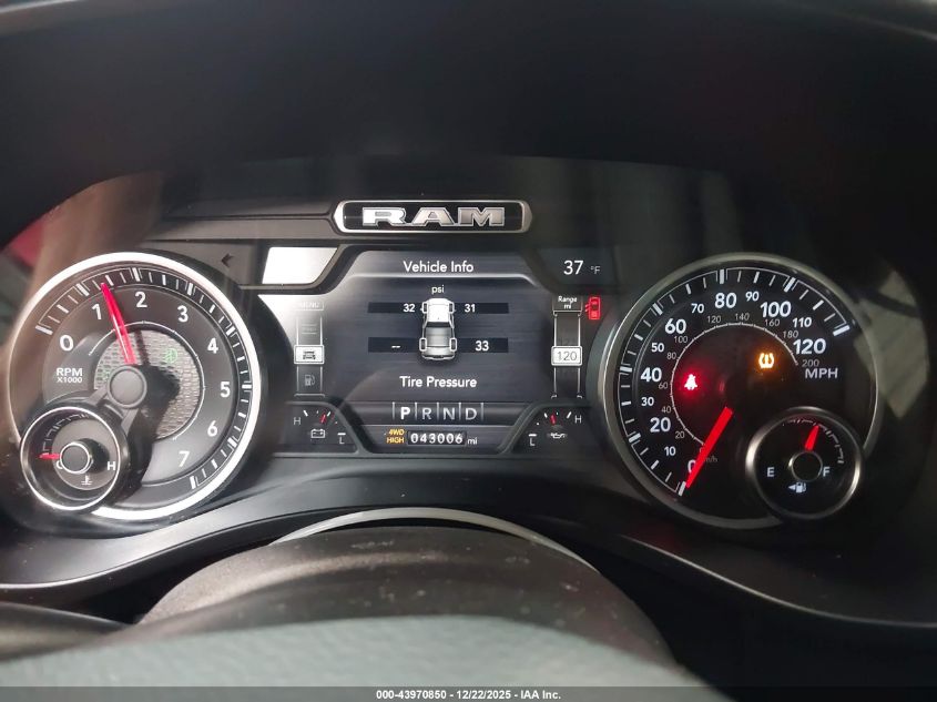 2019 Ram 1500 Big Horn/Lone Star 4X4 5'7 Box VIN: 1C6SRFFT7KN781826 Lot: 43970850