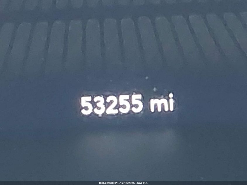 2017 Dodge Challenger Sxt VIN: 2C3CDZAG4HH633596 Lot: 43970891