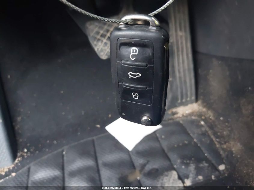 2016 Volkswagen Jetta 1.4T Se VIN: 3VWD67AJ2GM261750 Lot: 43970894