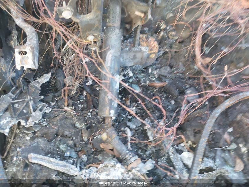 2021 Ram 1500 Classic Slt 4X4 6'4 Box VIN: 1C6RR7TT2MS517216 Lot: 43970896