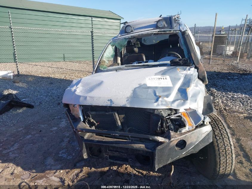 2011 Nissan Xterra Pro-4X VIN: 5N1AN0NW3BC523951 Lot: 43970915