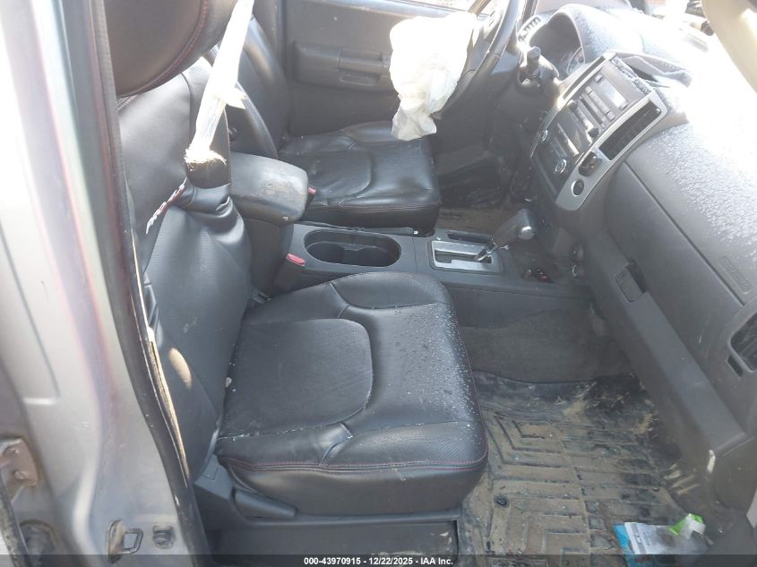 2011 Nissan Xterra Pro-4X VIN: 5N1AN0NW3BC523951 Lot: 43970915