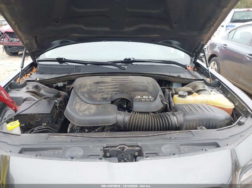 2019 Chrysler 300 Touring VIN: 2C3CCAAG4KH746122 Lot: 43970918