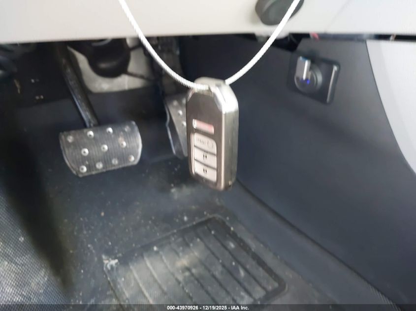 2017 Honda Ridgeline Rtl-E VIN: 5FPYK3F73HB036367 Lot: 43970926