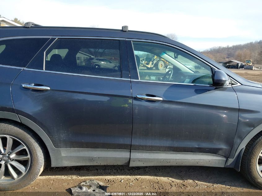 2017 Hyundai Santa Fe Se VIN: KM8SMDHF5HU199592 Lot: 43970931