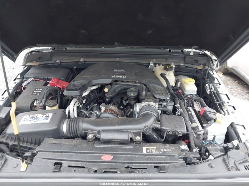 2018 Jeep Wrangler Unlimited Sahara 4X4 VIN: 1C4HJXEG1JW192946 Lot: 43970955