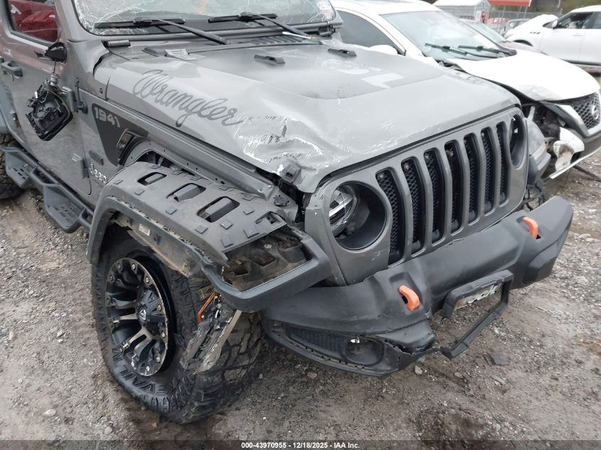 2018 Jeep Wrangler Unlimited Sahara 4X4 VIN: 1C4HJXEG1JW192946 Lot: 43970955